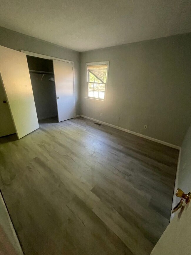 Foto del edificio - 506 Pickett St SW