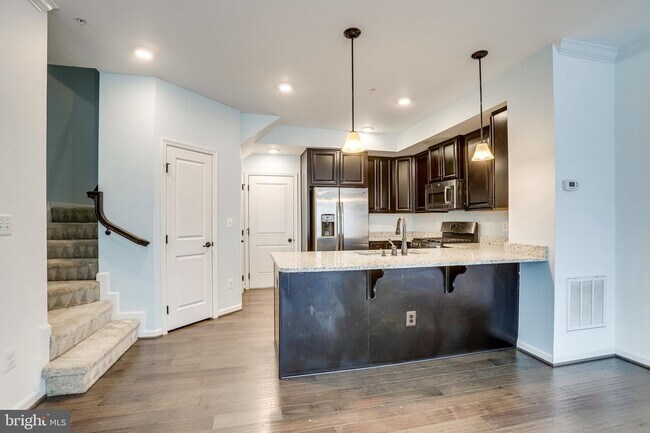 Foto del edificio - 41441 Black Cherry Terrace