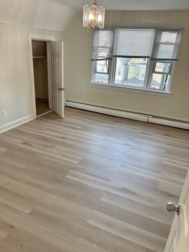 Foto del edificio - 481 Avenue E