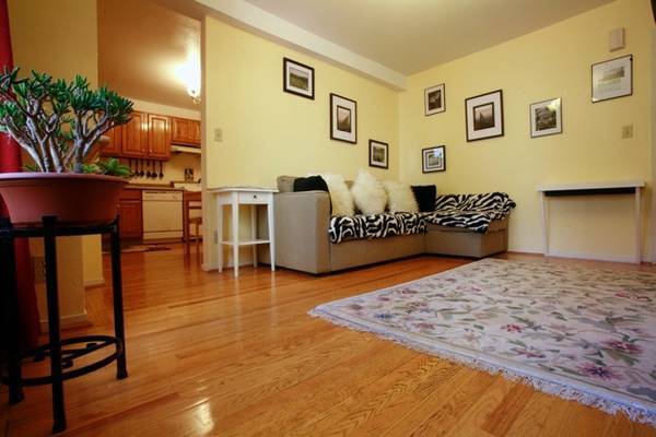 Building Photo - 1562 11th Ave