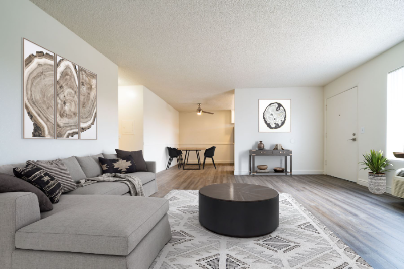 Foto principal - 9662 Marilla Dr