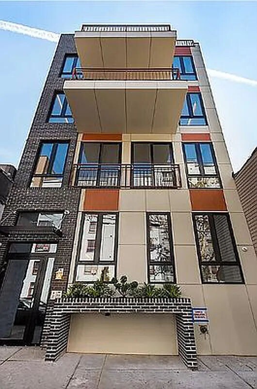 Building Photo - 56 Frost Street