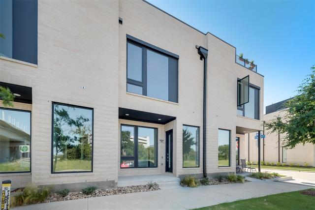 Foto principal - 3468 Red Moon Wy