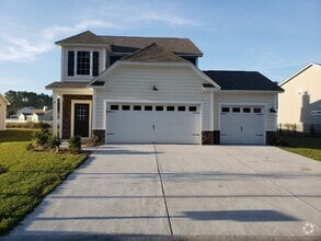Building Photo - 9 Swamp White Oak Dr