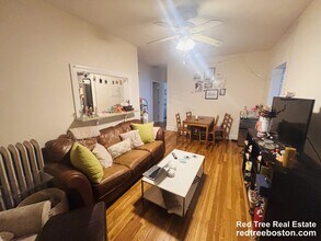 Building Photo - 72 Egmont St