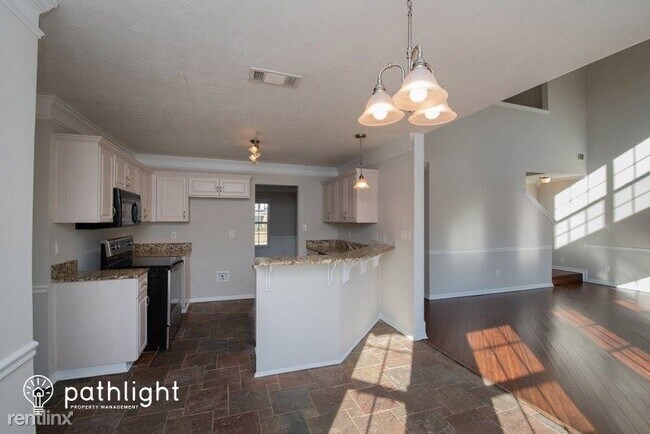 Building Photo - 4 br, 3 bath House - 5039 Reynolds Way UNIT