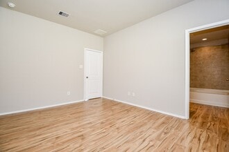 Building Photo - 22931 Berthoud Trl