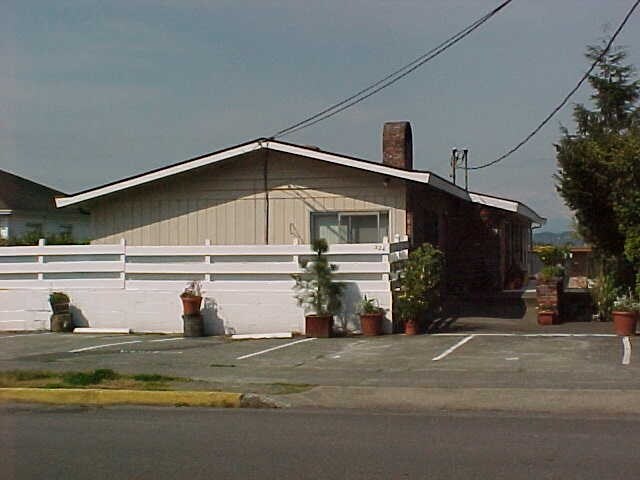 Foto principal - 324 3rd Ave S