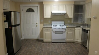 Building Photo - 39 Rawson Rd