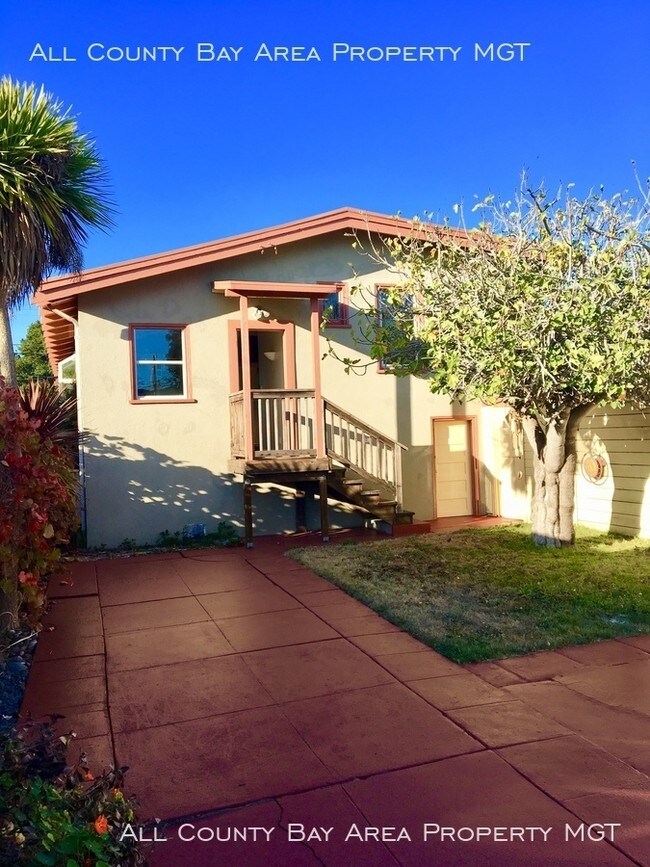 Building Photo - Charming Oakland Home ready for move in