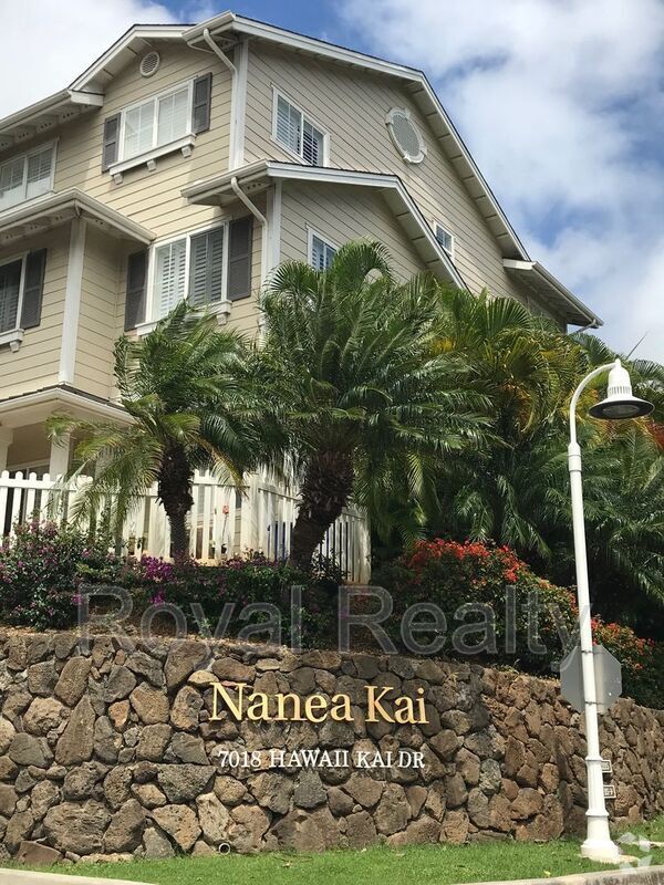 Building Photo - 7018 Hawaii Kai Dr