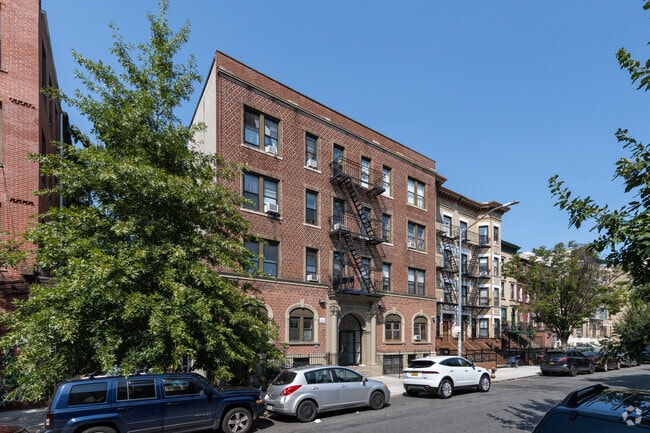 Building Photo - Pauline Court