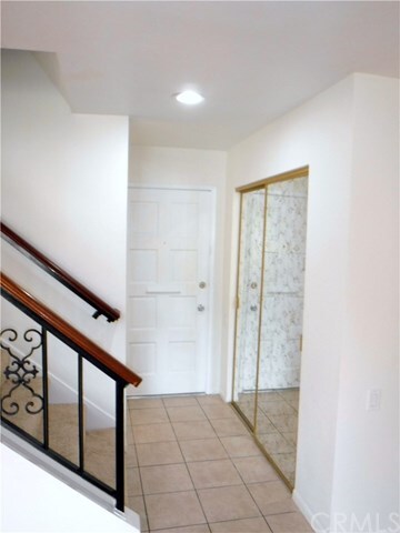 Building Photo - 2380 Via Mariposa E