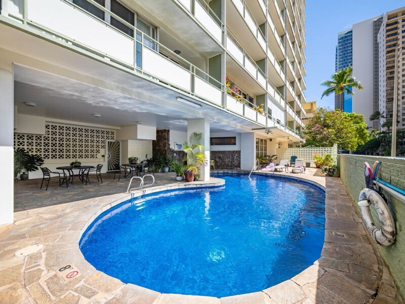 Foto del edificio - 445 Kaiolu St