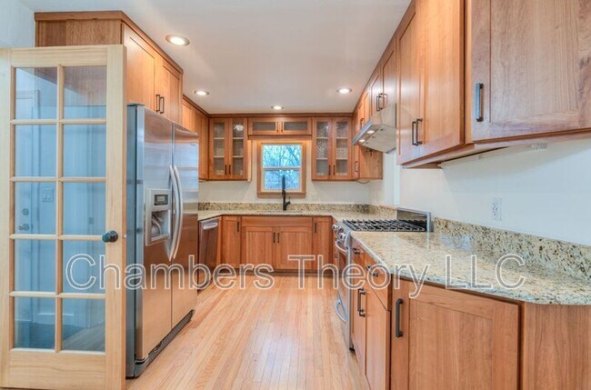 Foto del edificio - 1252 NW Milwaukee Ave