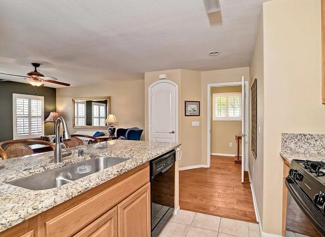 Building Photo - 5403 Foxtail Loop