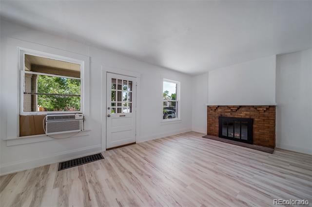 Foto del edificio - 1255 Adams St