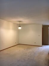 Building Photo - 2200 W Dickerson St