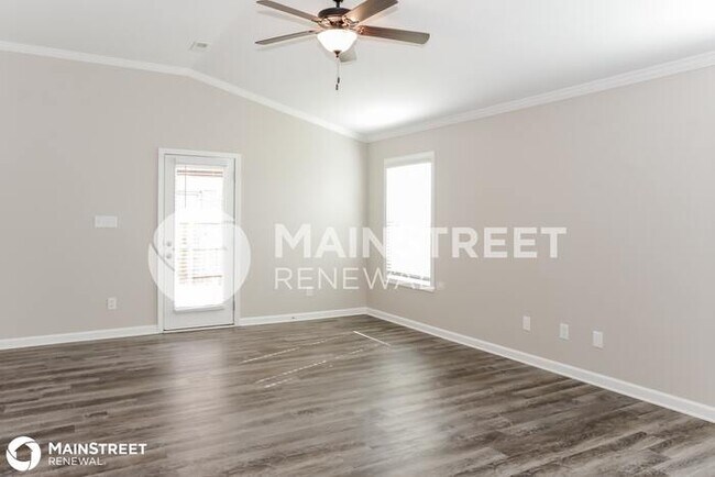 Building Photo - 258 FENROSE DR, HARVEST, AL 35749