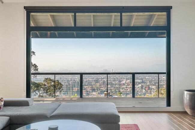 Foto del edificio - 22 Gravatt Dr