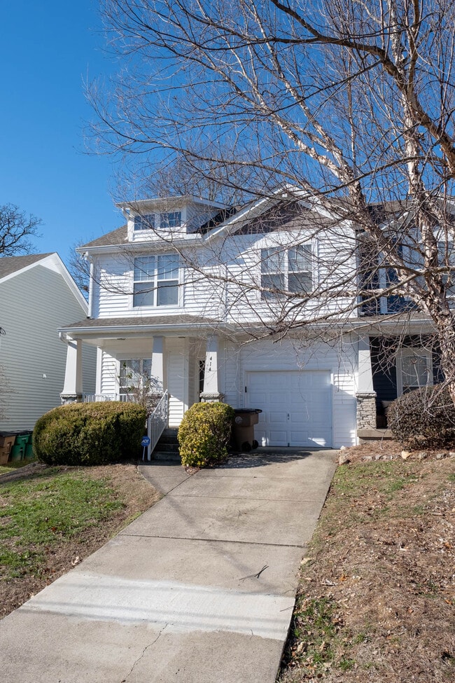 Building Photo - 414 Normandy Cir