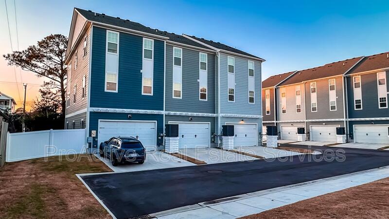 Foto principal - 9570 20th Bay St