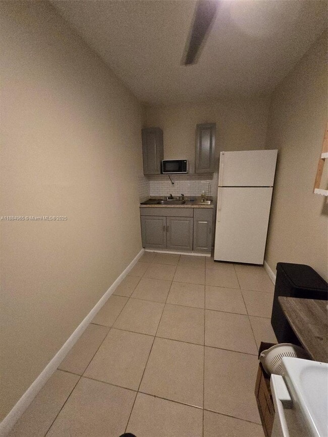 Foto del edificio - 9291 NW 23rd St