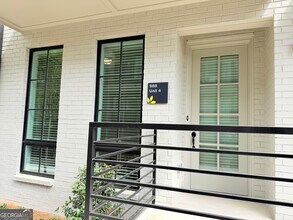 Building Photo - 988 Bibbs Circle NW