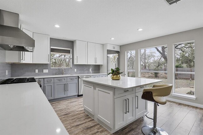 Foto del edificio - 445 Rocky River Rd