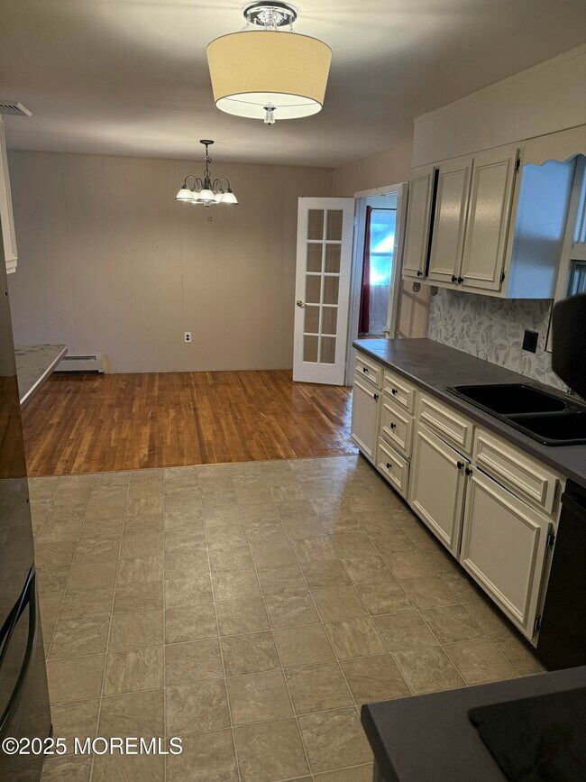 Foto del edificio - 324 Shady Brook Ln