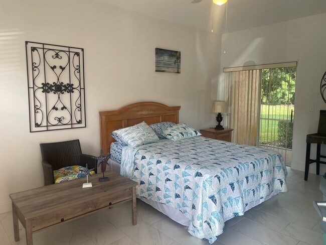 Building Photo - 10057 Perfect Dr
