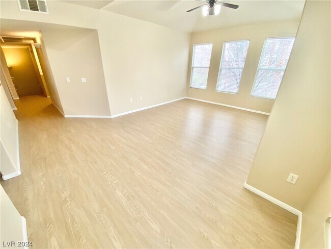 Building Photo - 9975 Peace Way