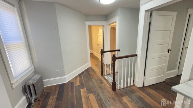 Foto del edificio - 55 Suydam St