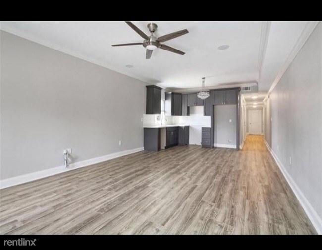 Building Photo - 3301 Chartres St