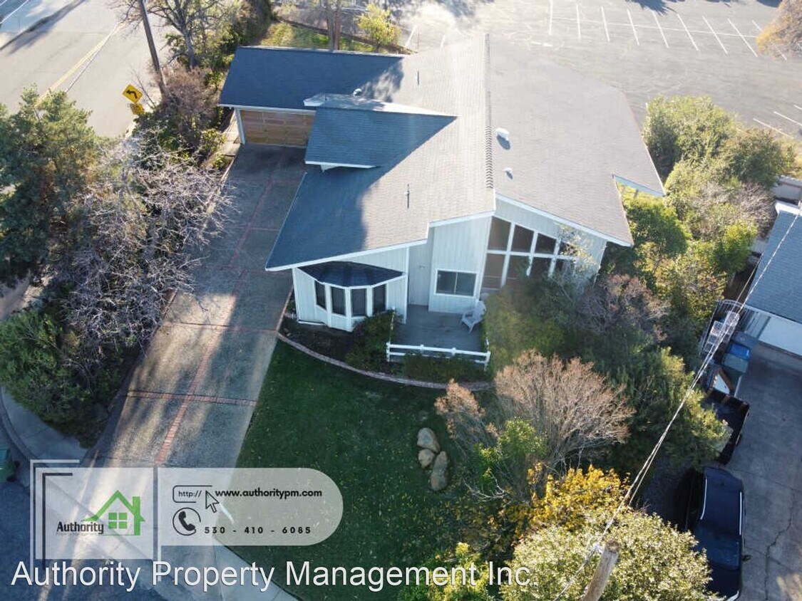 2838 Foothill Blvd, Redding, CA 96001 House Rental in Redding, CA