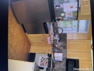 Foto del edificio - 1010 Oaks Dr