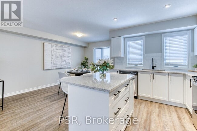 Building Photo - 235 Chapel Hill Dr