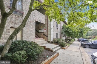 Building Photo - 2255 Castle Rock Square