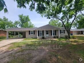Building Photo - 208 Old Evans Rd