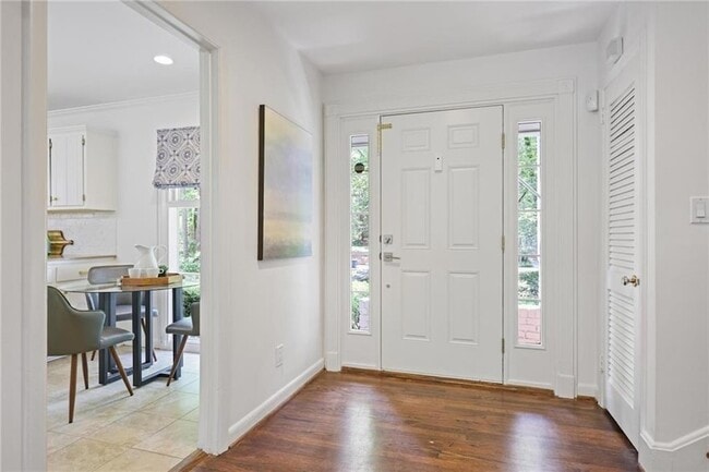 Photo - 2800 Mornington Dr NW House