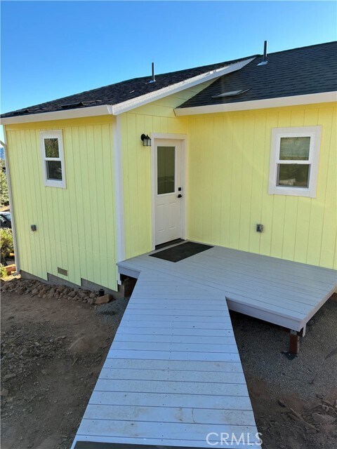 Foto principal - 16020 Maple St