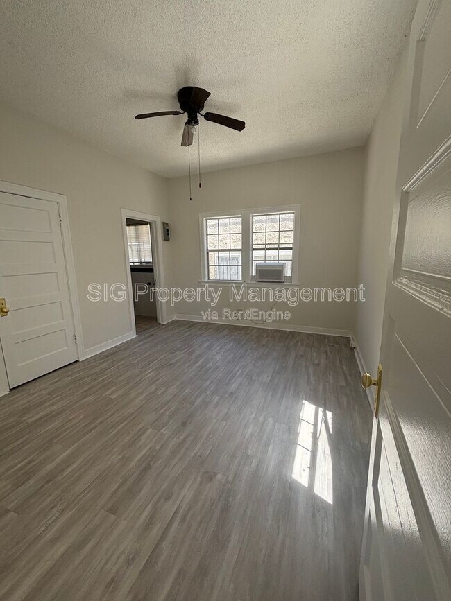 Building Photo - 10544 Floralita Ln