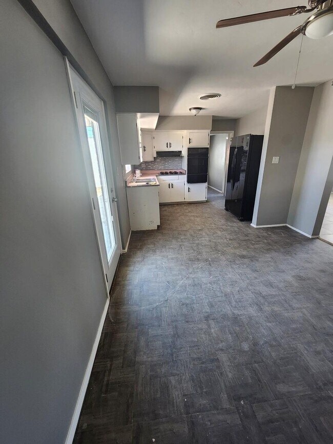 Foto del edificio - 7033 E Calle Orion