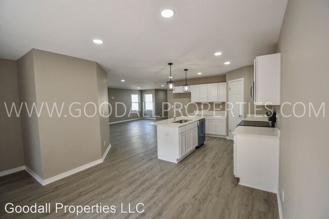 Building Photo - 2 br, 2 bath House - 1024 Adler Ct