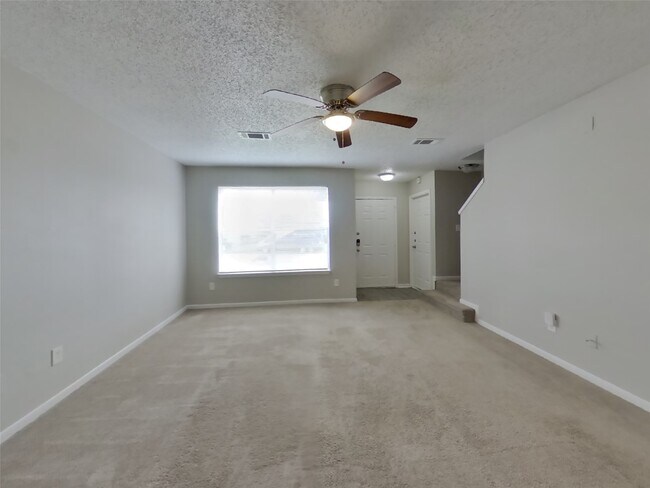 Foto del edificio - 7740 Sign St