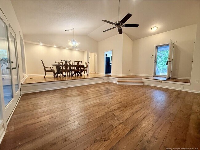 Building Photo - 5761 Waterwood Dr