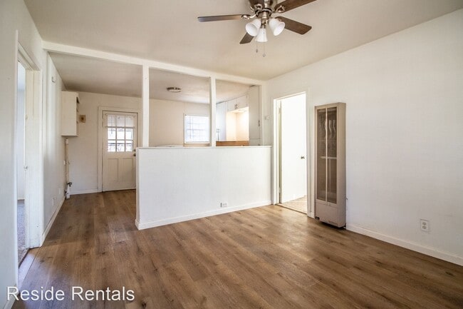 Building Photo - 2 br, 1 bath House - 3707 Avenue S