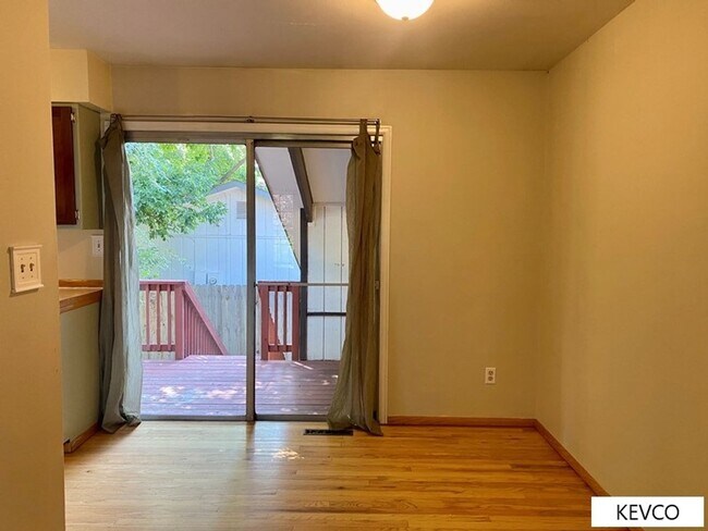 Building Photo - Spacious House Near CSU!