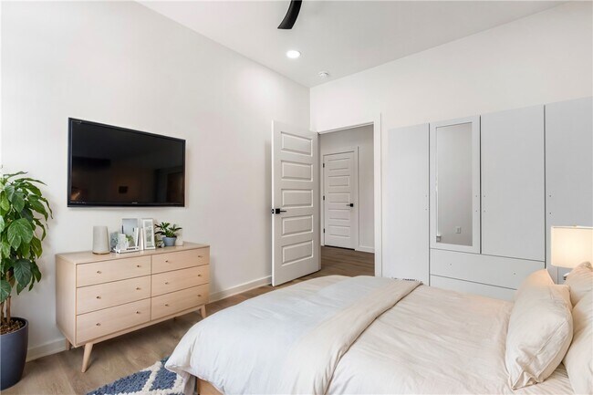 Foto del edificio - 949 SE 10th St