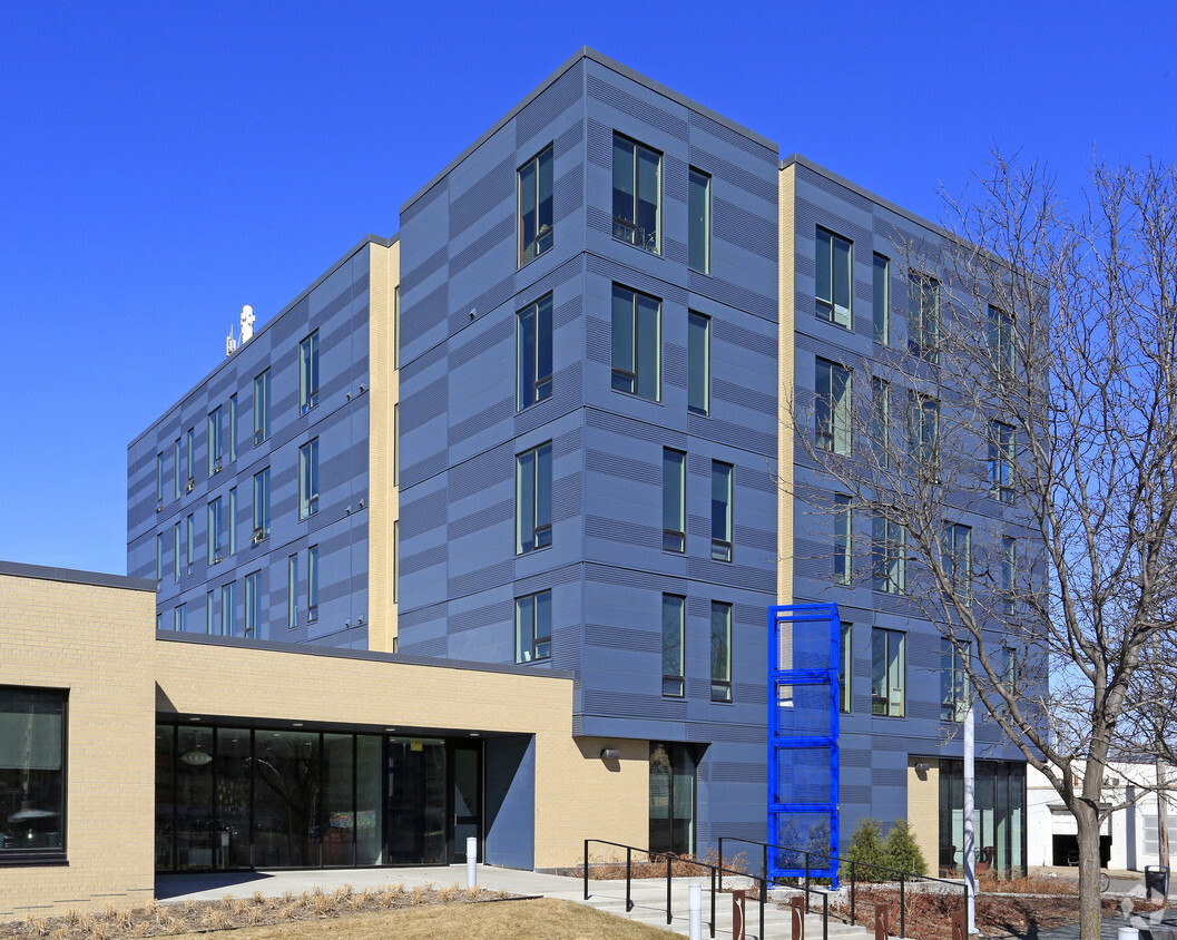 Primary Photo - Downtown View Apartments